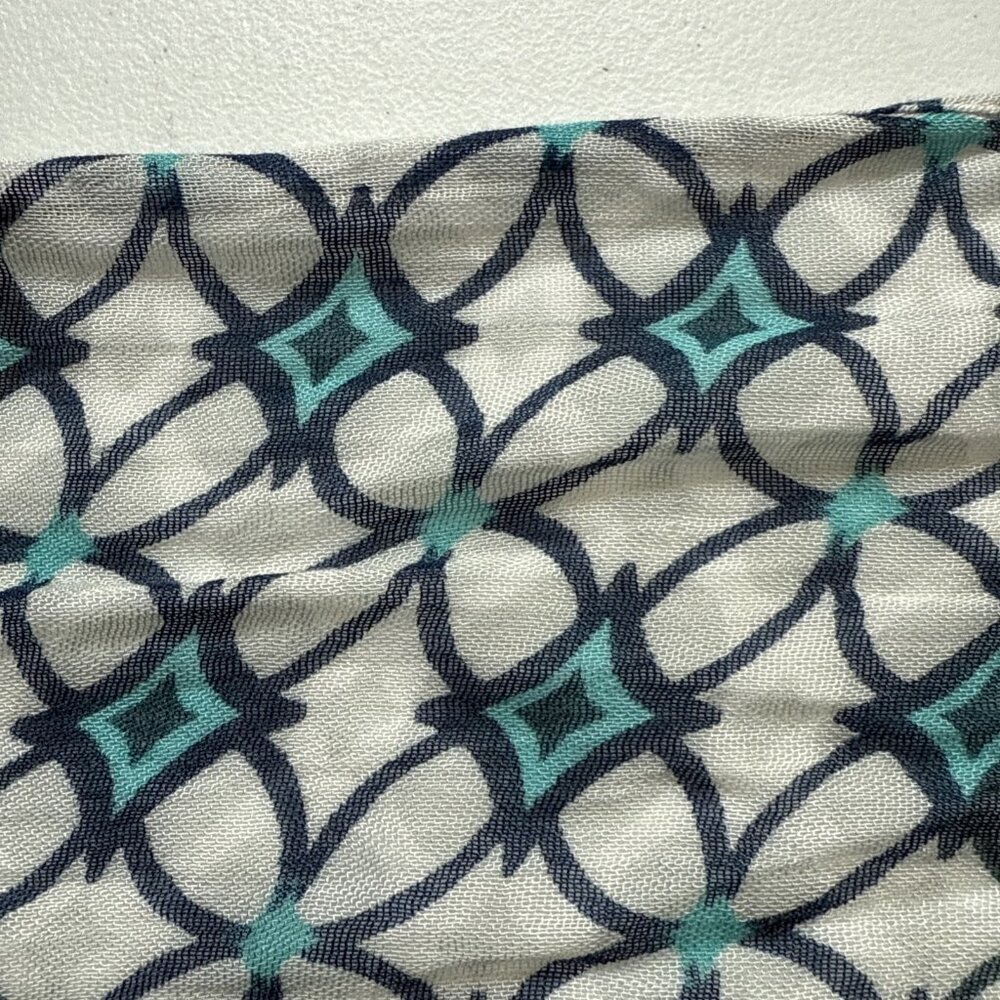 NWT‎ Talbots 100% Viscose Rectangular Rectangle Scarf Blue Fringe Edges 27”x70” - Picture 2 of 6